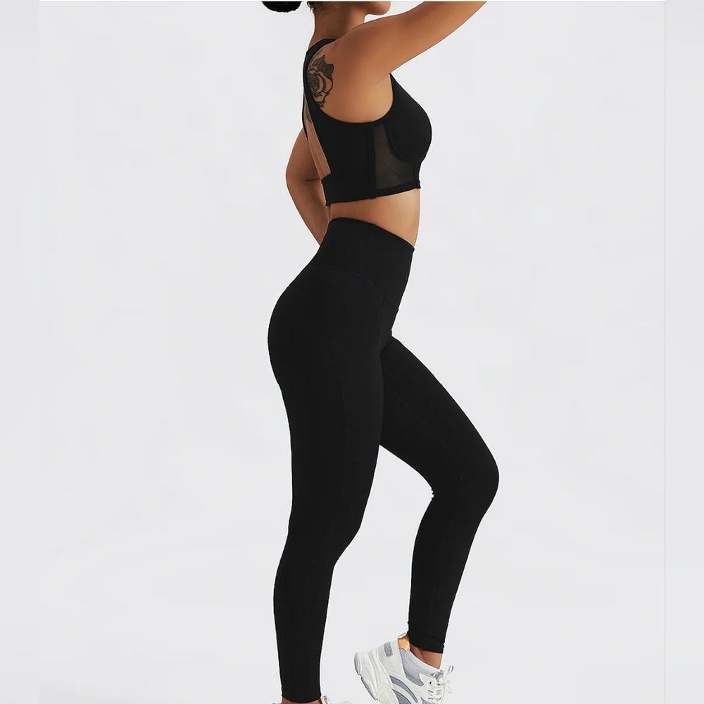 Women's Ultra High-Waisted Leggings with 2 deep side pockets 33"- Jet Black